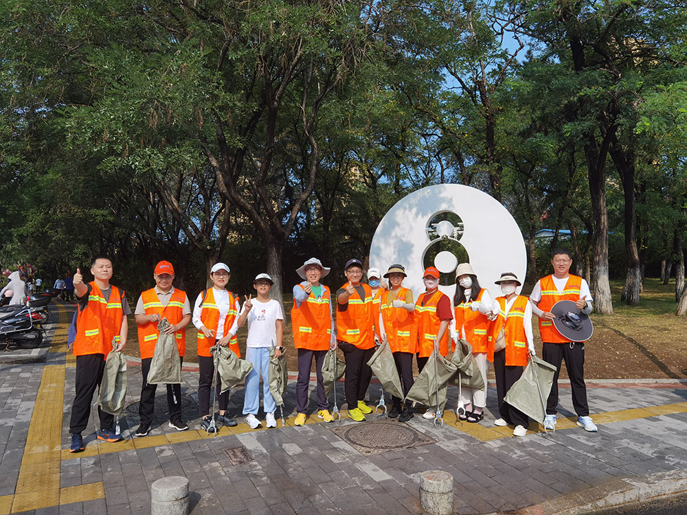 志愿服務(wù)不停歇  “光耀先鋒”在行動(dòng)