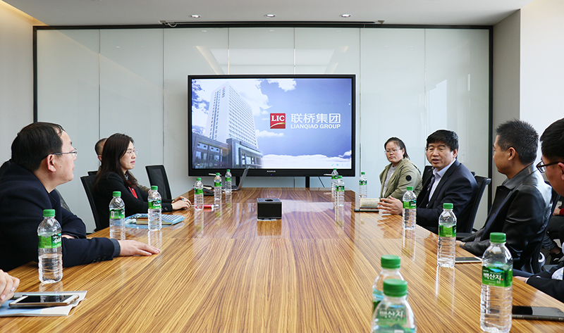 高區經發局組織企業到聯橋集團觀摩黨建工作