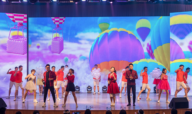 歡欣鼓舞迎新春,滿懷豪情攀高峰 | 聯橋集團2020迎新春聯歡晚會激情開演(圖4)