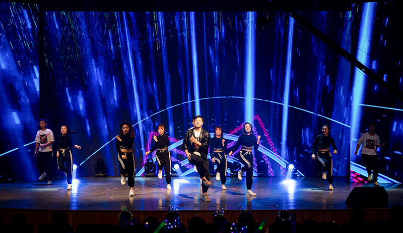 歡欣鼓舞迎新春,滿懷豪情攀高峰 | 聯橋集團2020迎新春聯歡晚會激情開演(圖10)