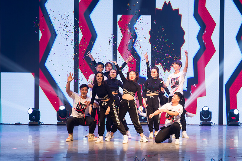 歡欣鼓舞迎新春,滿懷豪情攀高峰 | 聯橋集團2020迎新春聯歡晚會激情開演(圖11)