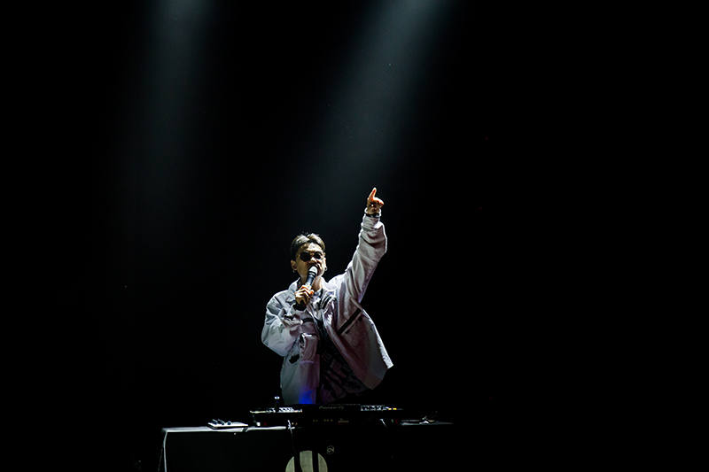 歡欣鼓舞迎新春,滿懷豪情攀高峰 | 聯橋集團2020迎新春聯歡晚會激情開演(圖41)